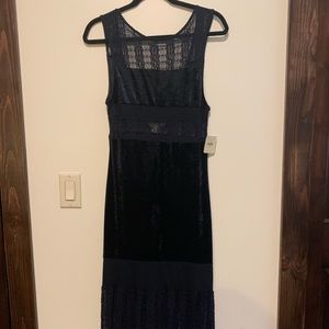Velvet and lace intimate dress/slip